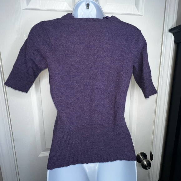 Tweeds Women’s Small 100% Italian Merino Wool Ruffle Collar Purple Sweater Top S - Picture 5 of 10